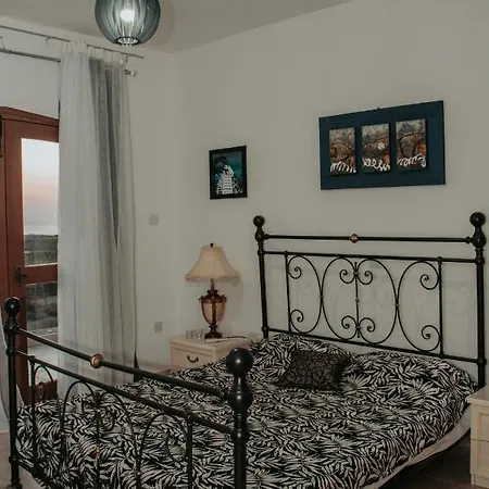 Castle Rock Корал-Бэй