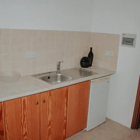 Castle Rock Villa Coral Bay